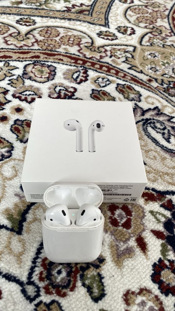Aitpods original