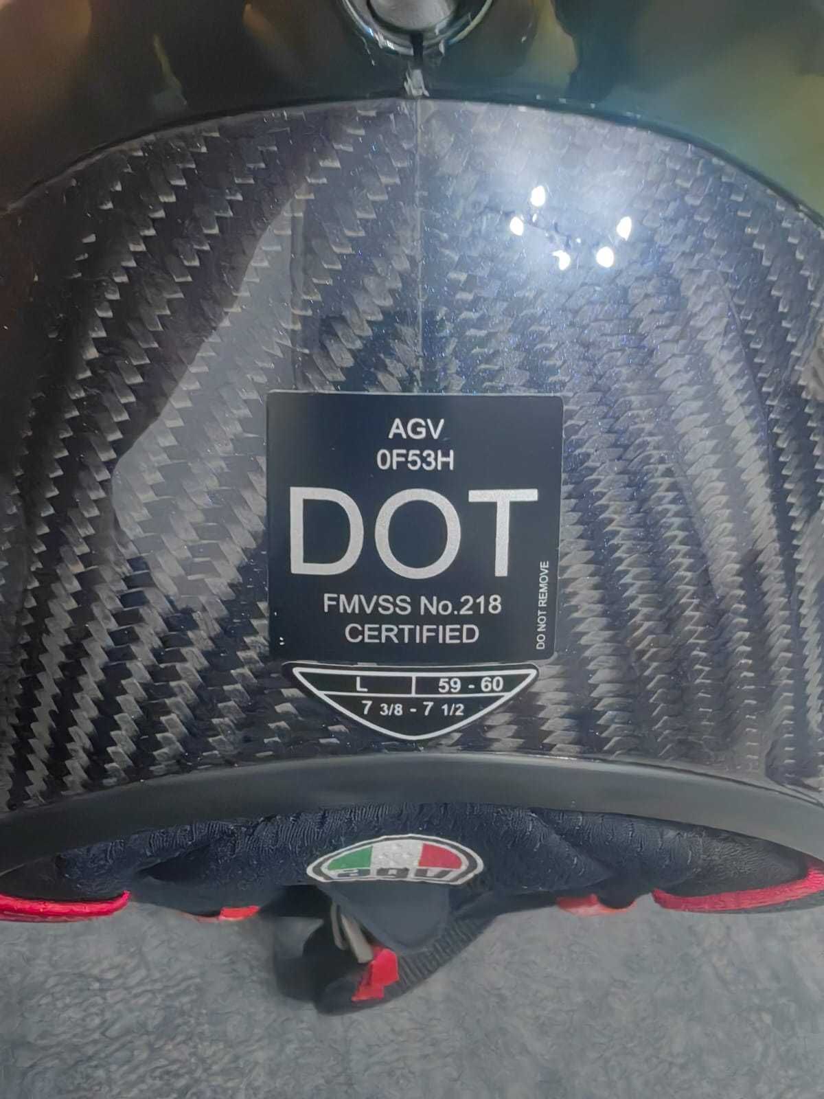 AGV Pista мотошлем