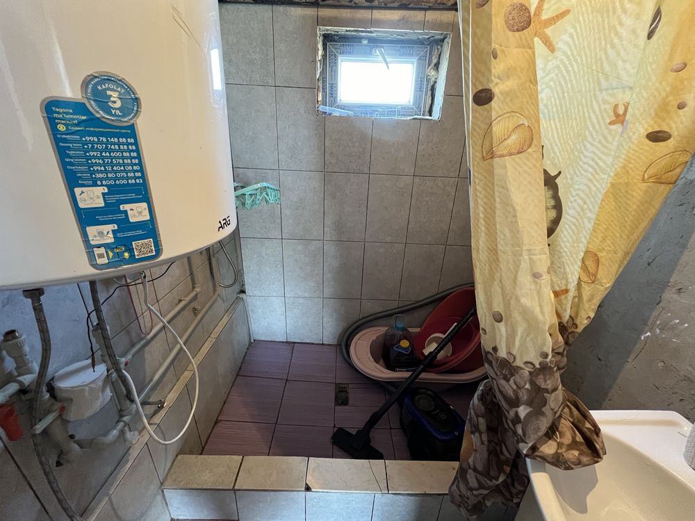 Продается большой дом, очень срочно.