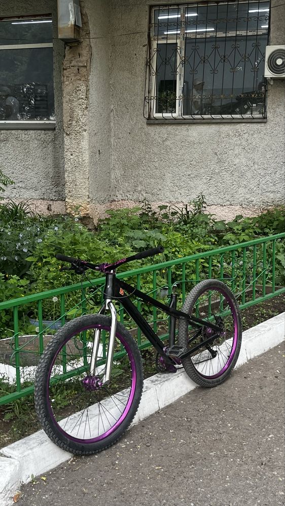 продам жесткую вилку