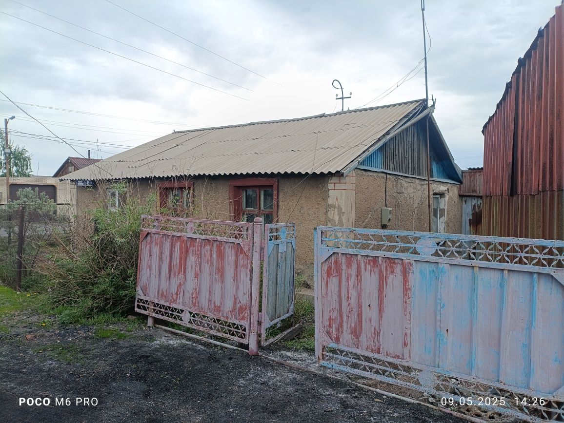 Дом в Шахтинске отдельно стоящий
