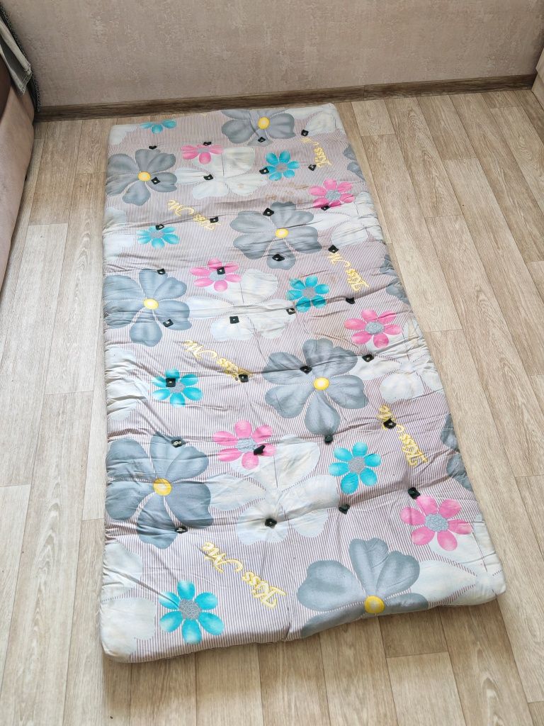 Продаётся матрас