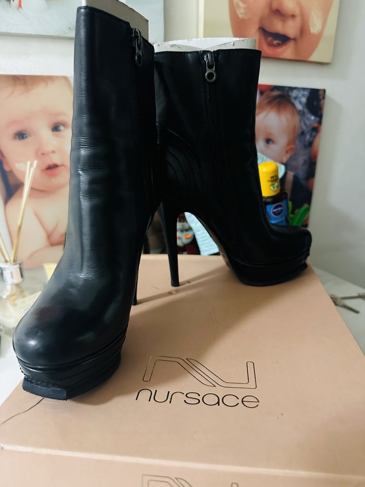 Продам ботильоны Nursace