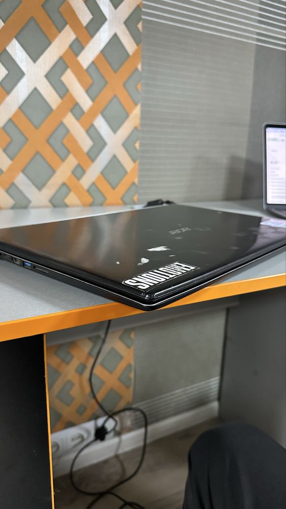 Игровой ноутбук Acer Aspire 7 GTX 1060 I7-7700
