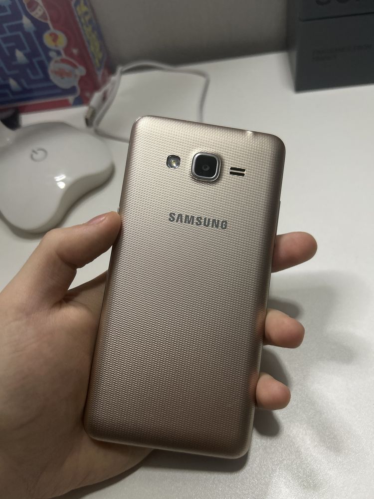 продаю samsung j2 prime