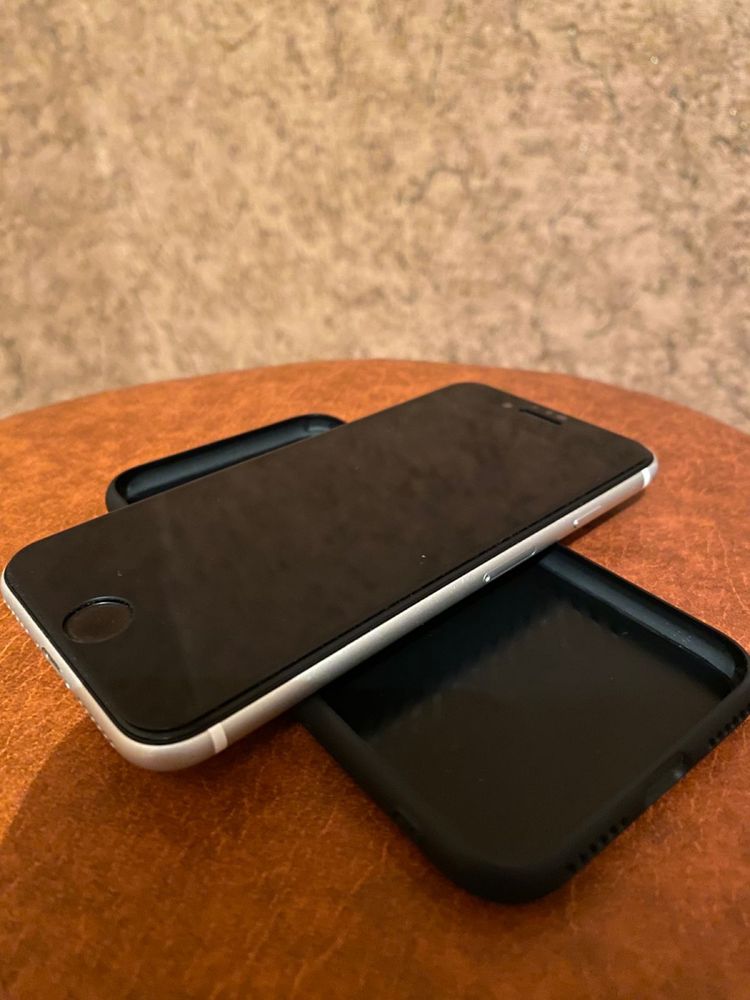 Iphone Se 2021год