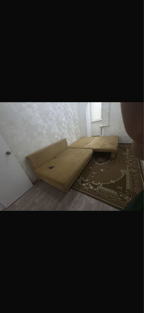Продам диван хороший