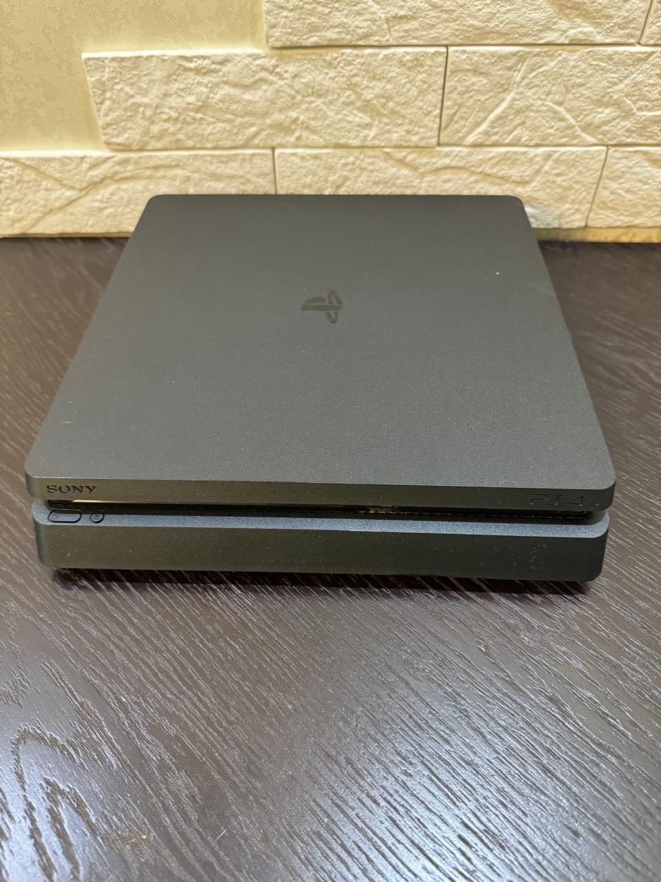Playstation 4 Slim 1TB (пс4)