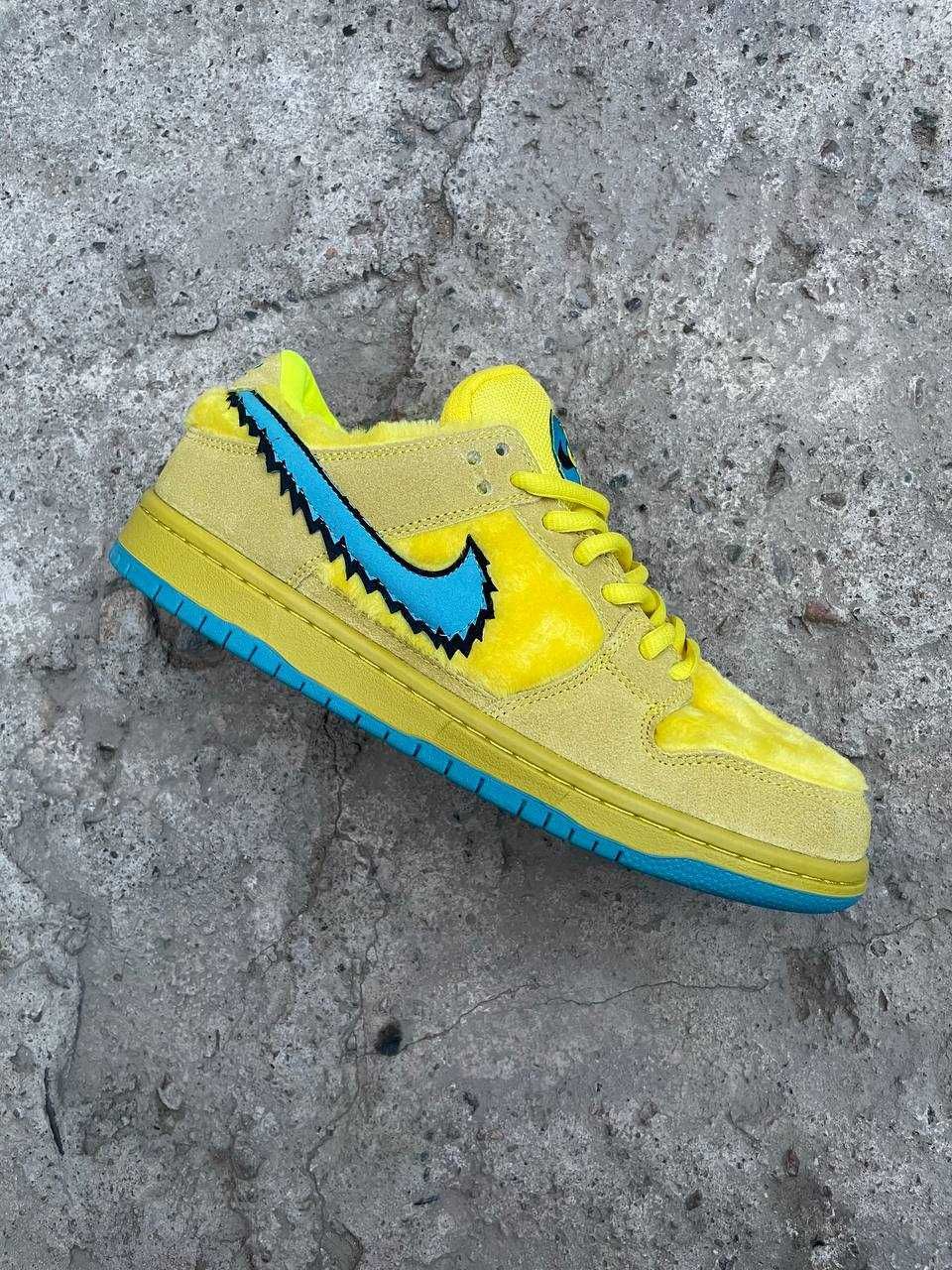 Nike Grateful Dead x Dunk Low SB Bear