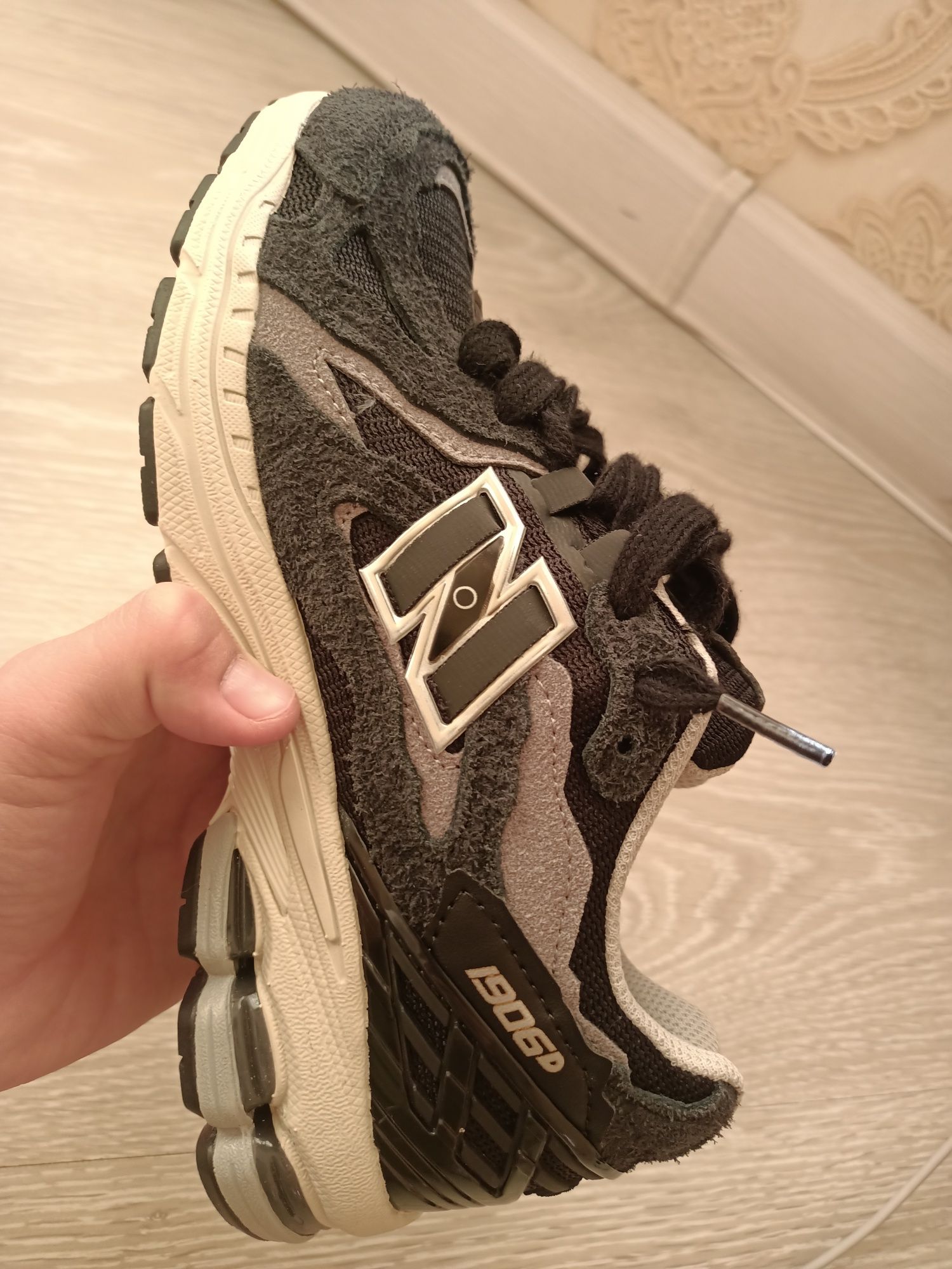 New balance 1906D