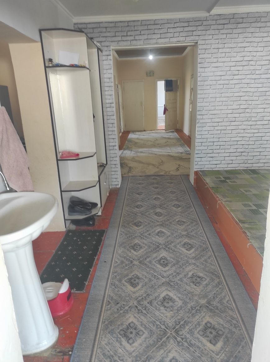 Үи сатылады Амангелдіде