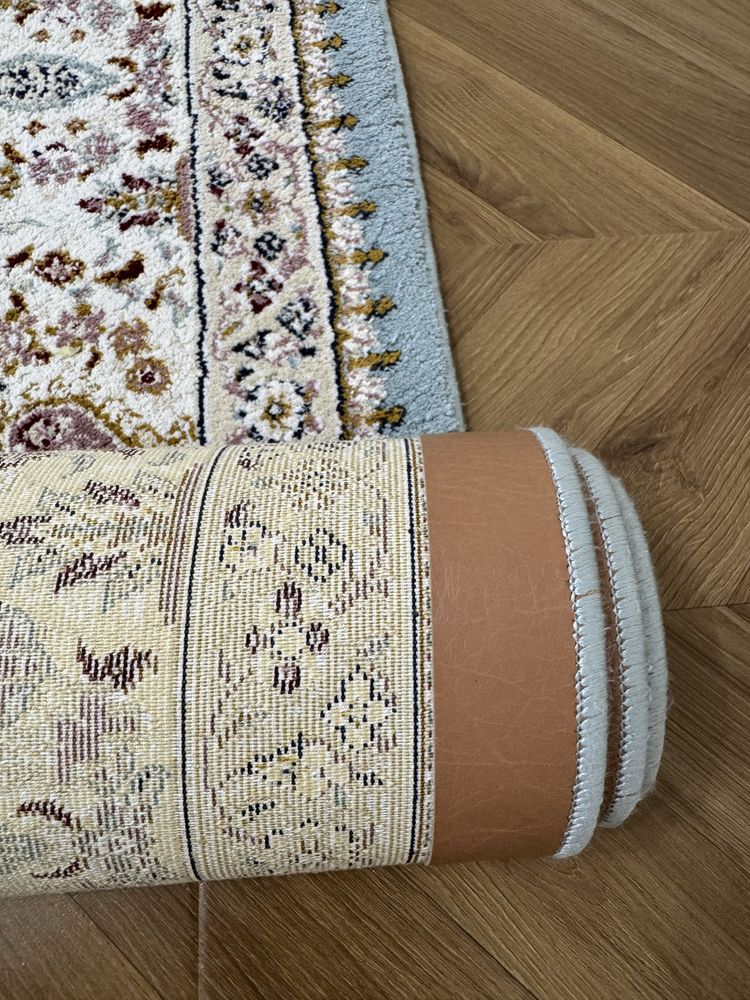 Продам иранский ковер 3х2.