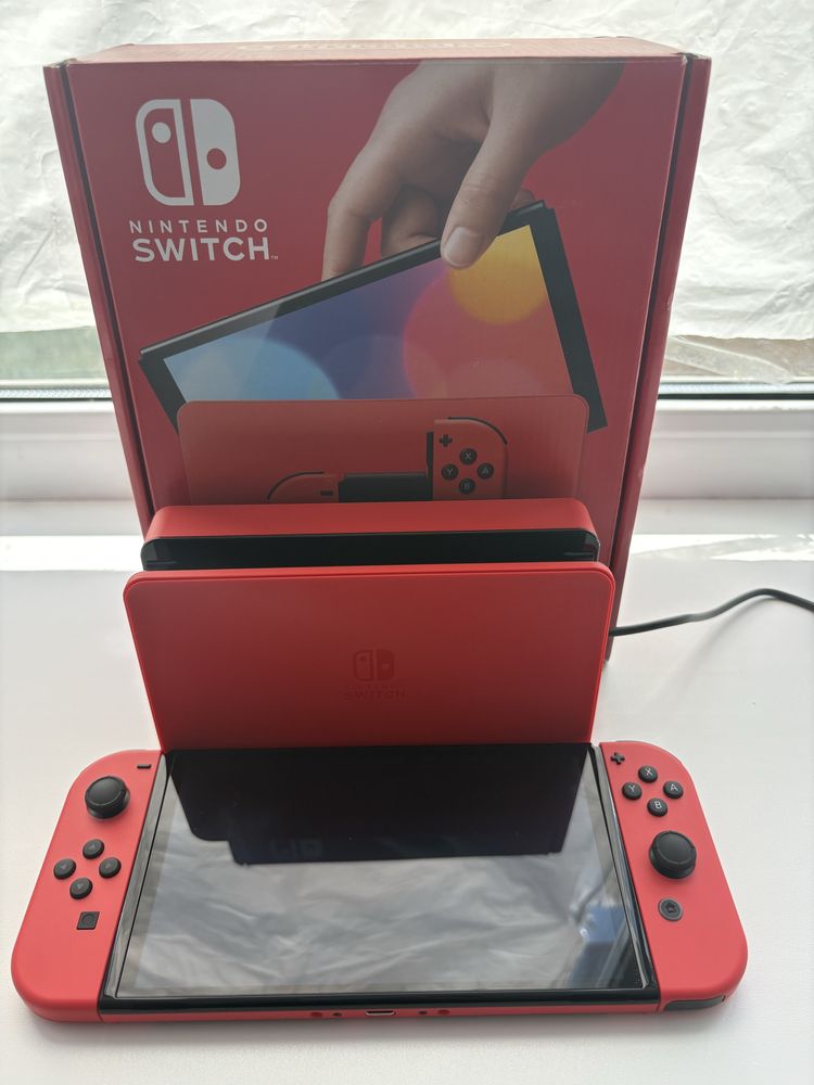 Nintendo Switch Oled Mario Red Edition (Новый)