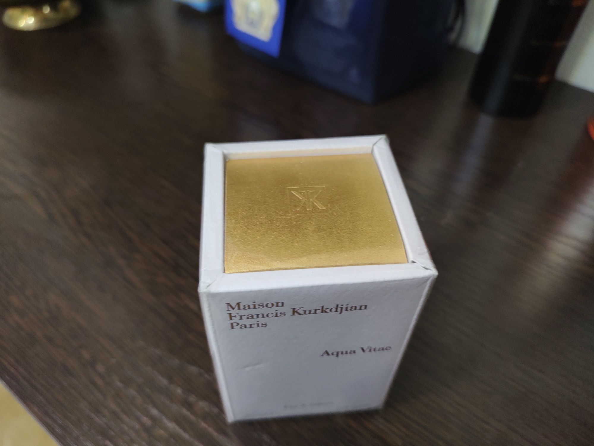 Парфюм Aqua vitae