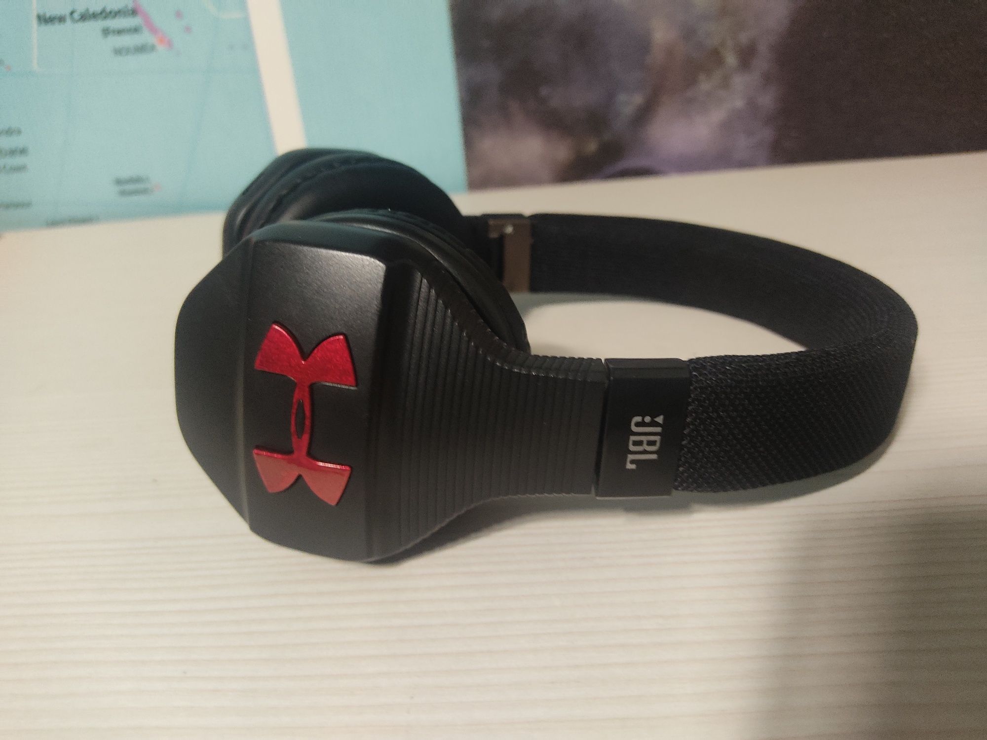 Наушники JBL Under Armour Sport Wireless Train.