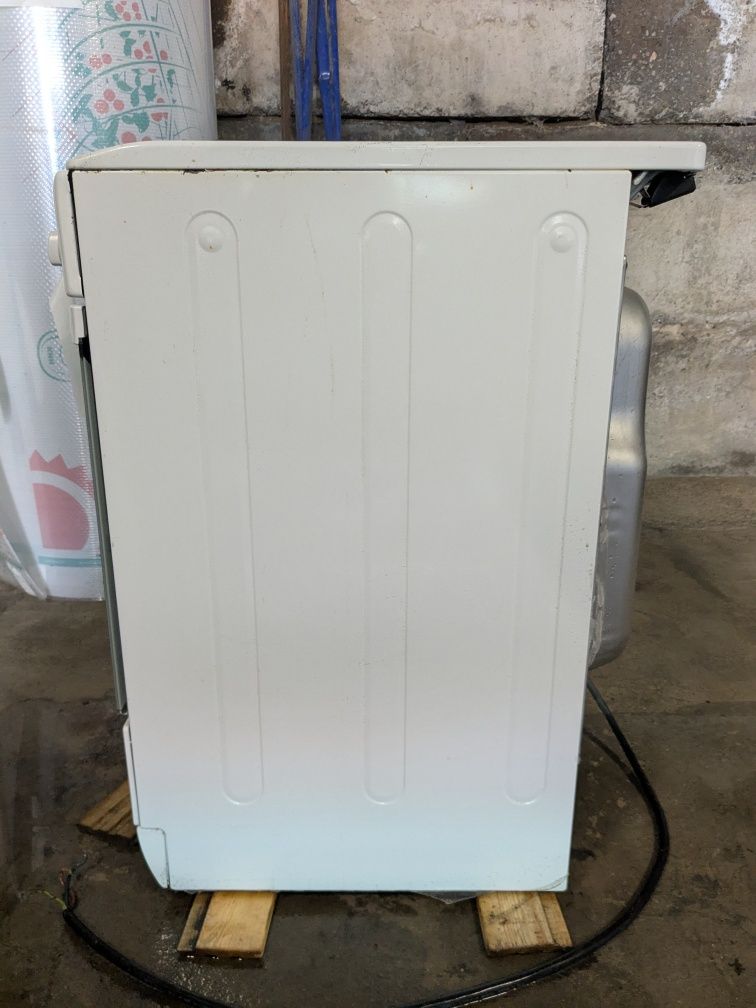 Электроплита INDESIT