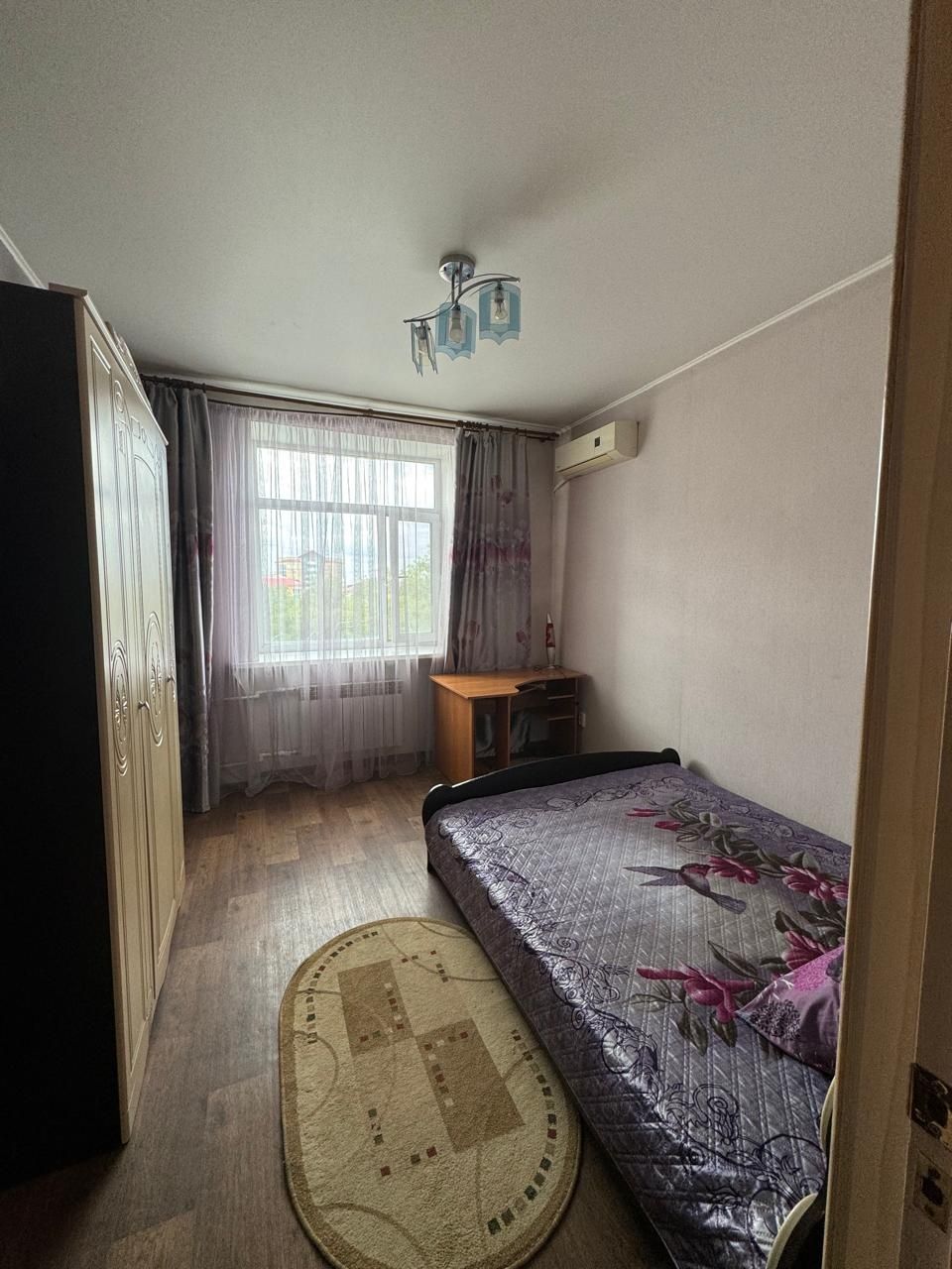 Сдам 2х комн квартиру в центре