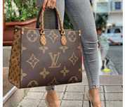 Сумка от Louis Vuitton