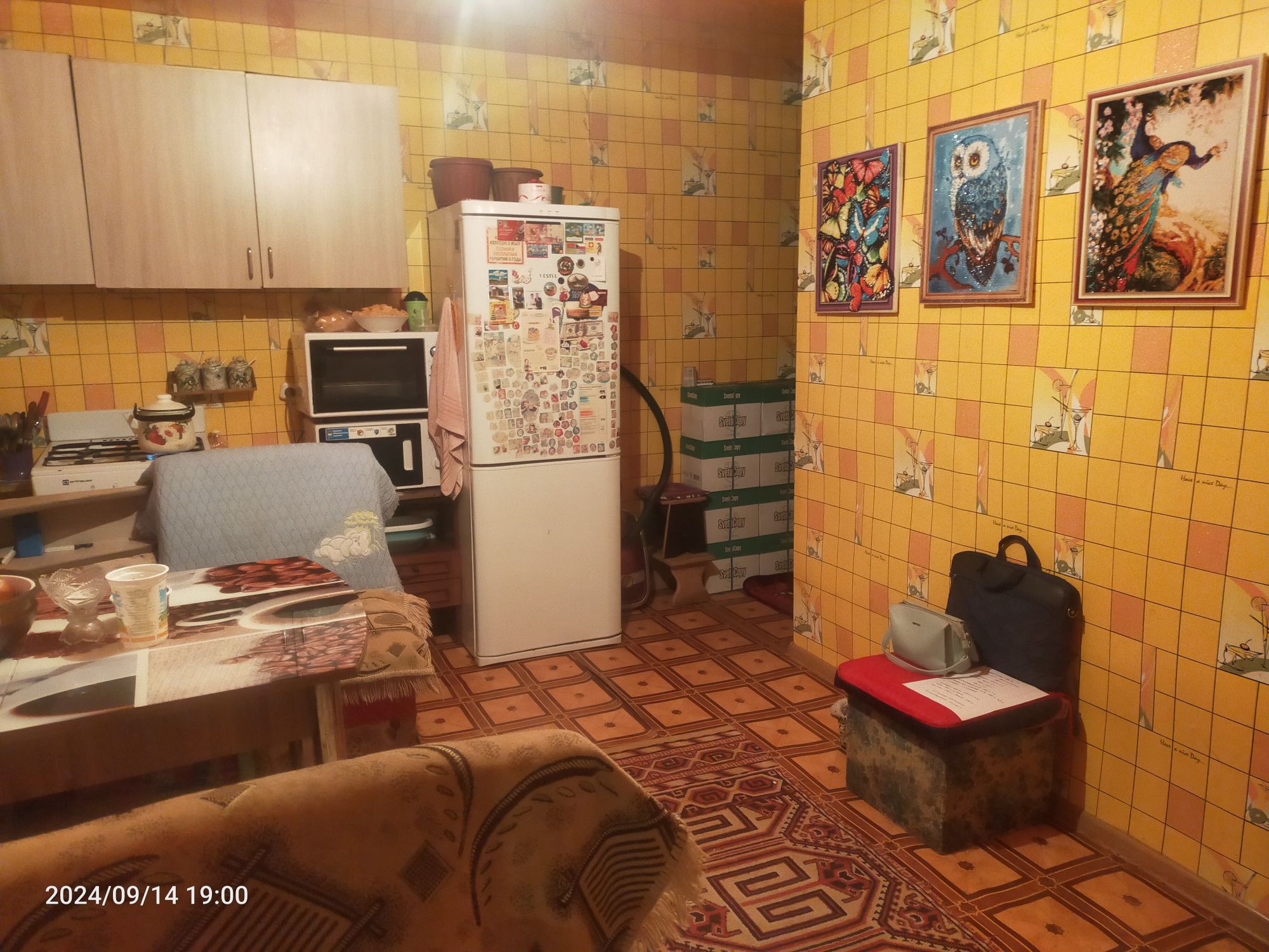 Продам дом барачного типа. Центральное отопление, вода в доме, септик