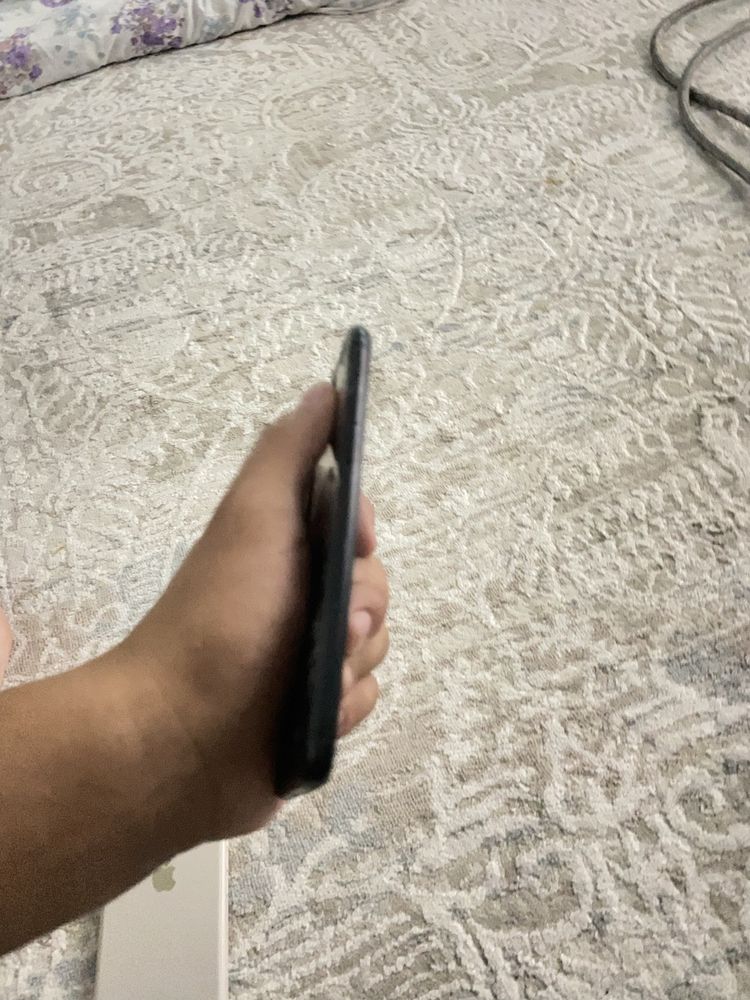 iPhone Se-2020,Продам или обмен