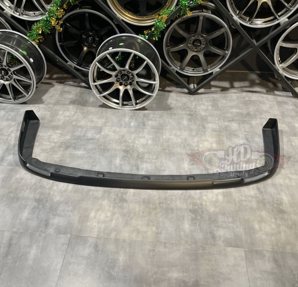 Губа на передний бампер STI Subaru Impreza GC/GF Рестайлинг