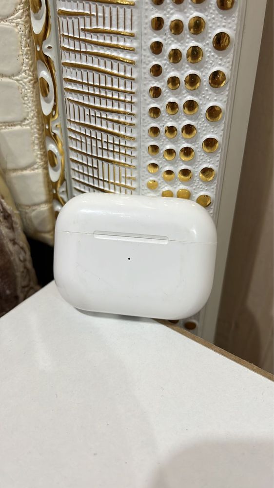 Наушники  Apple,