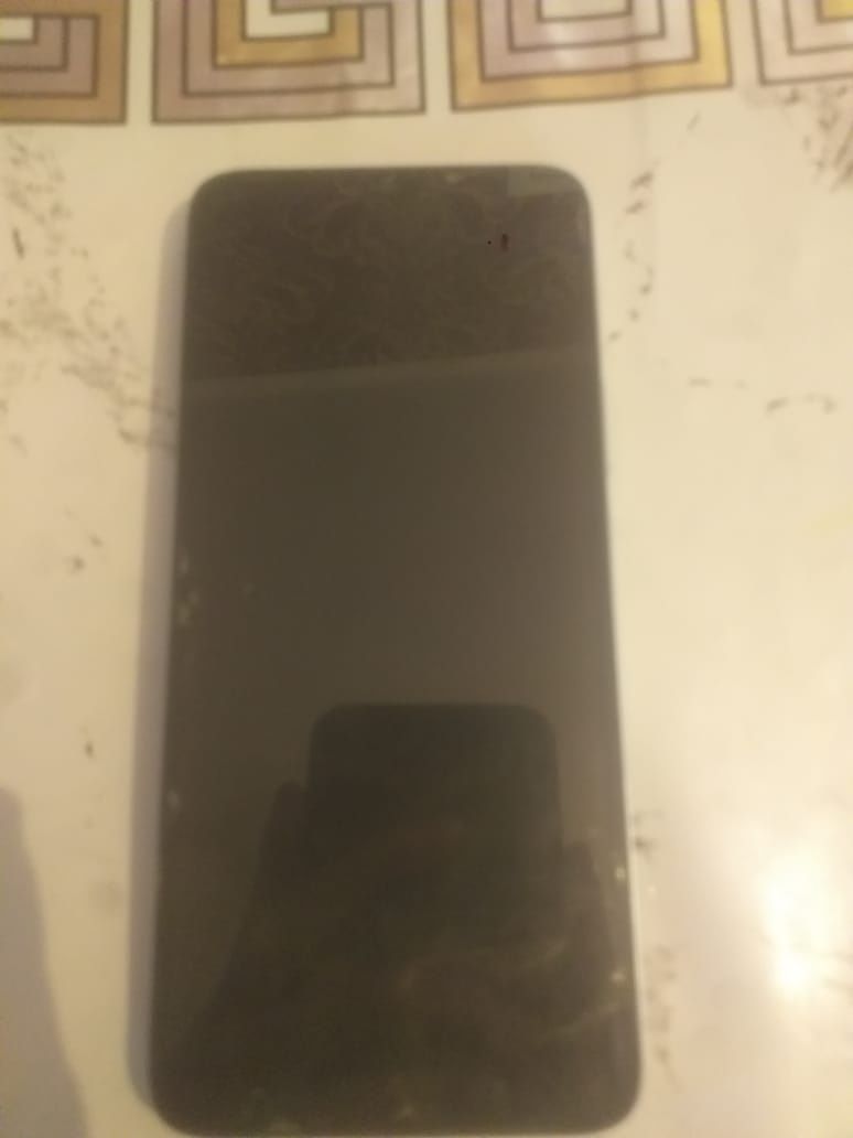 Xonor x6a 128gb.