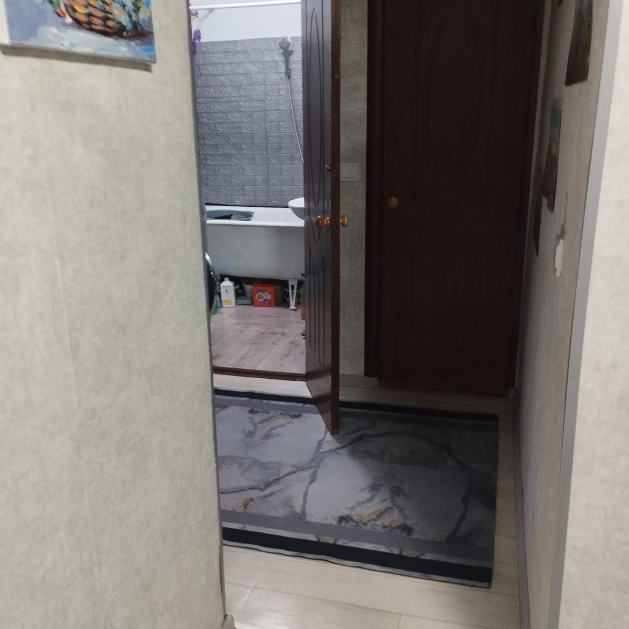Продам 3 х комнатную квартиру в центре города