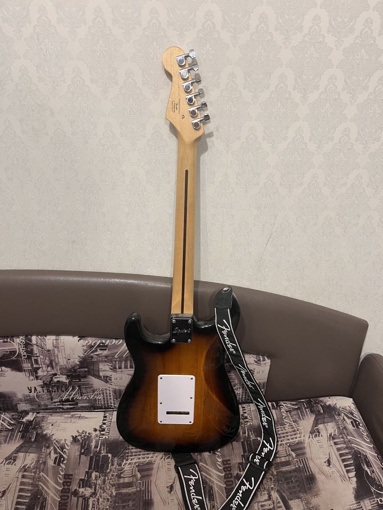 Электро гитара Squier by fender