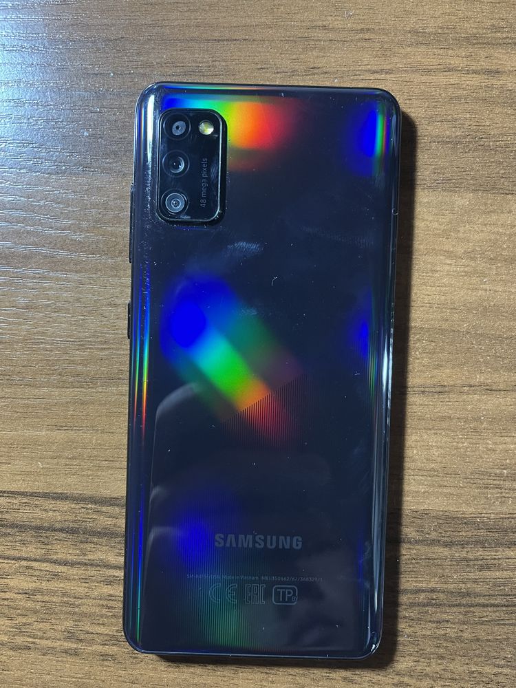 Смартфон Samsung Galaxy A41. 4/64