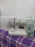 Швейная машина Janome Q-23G