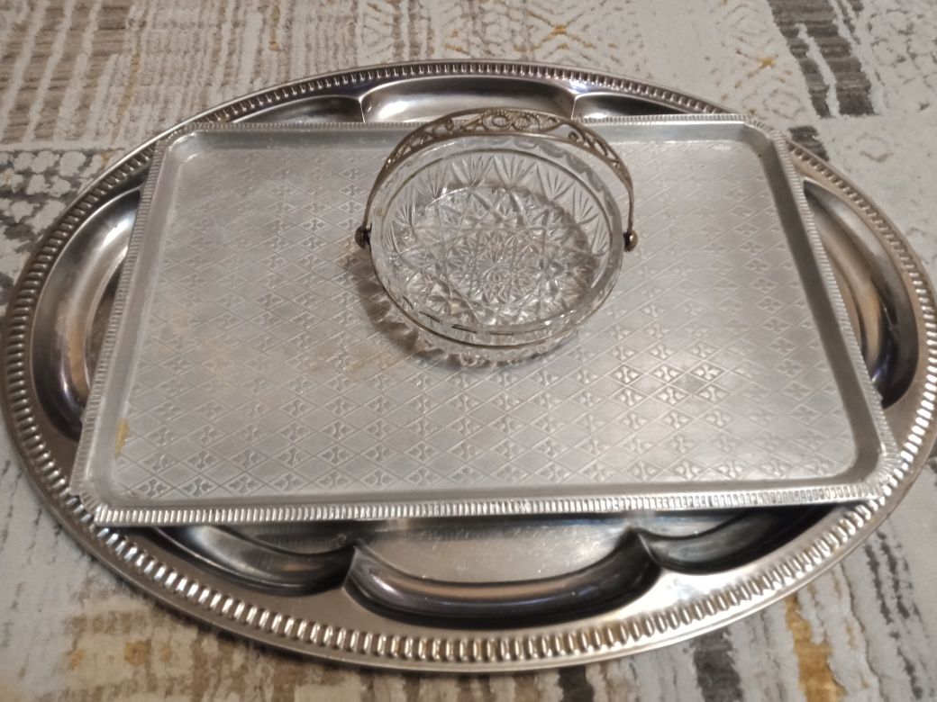 Продам конфетницу из СССР