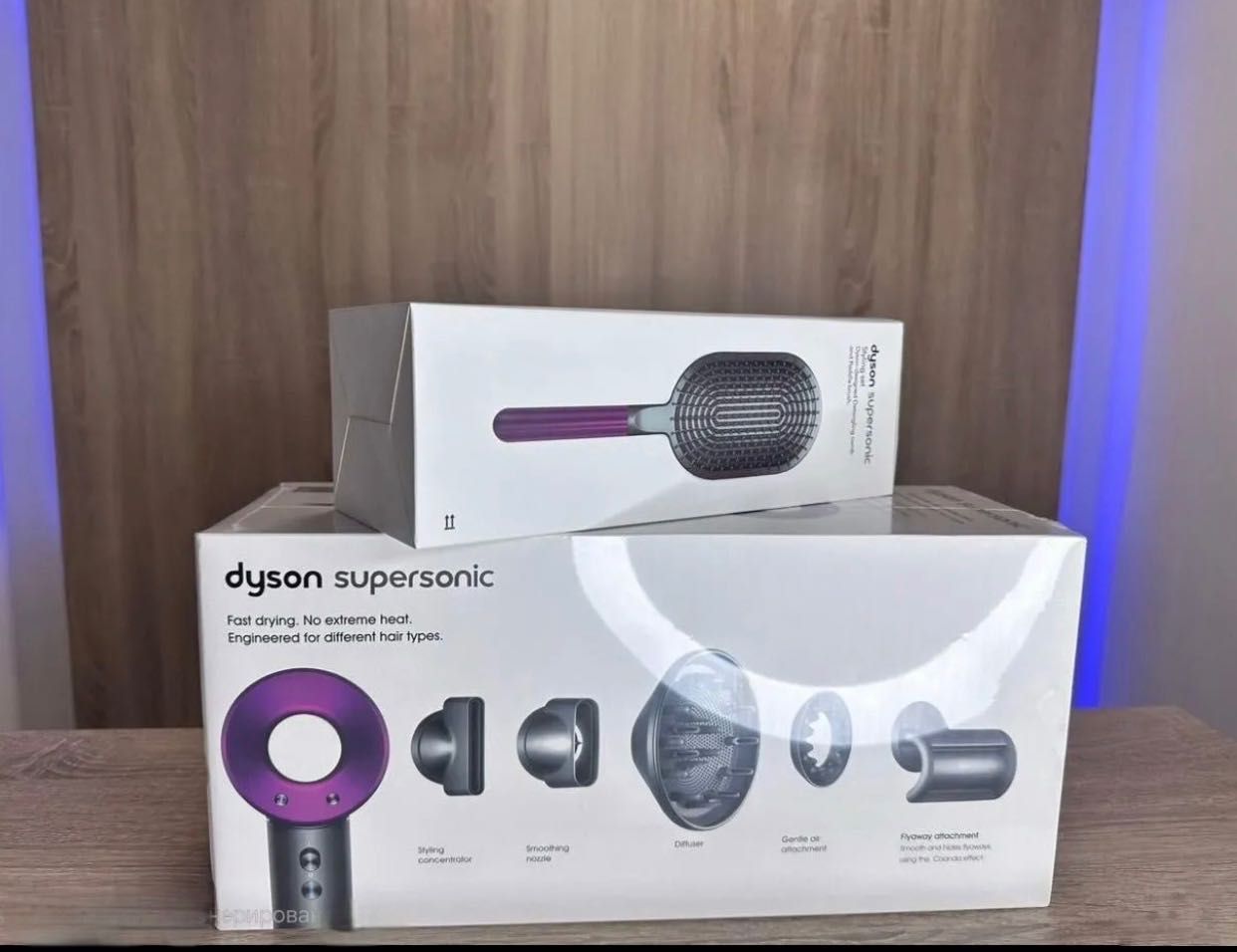 Продам DYSON Supersonic Новый в цвете Fuchsia Профессиональный Стайлер