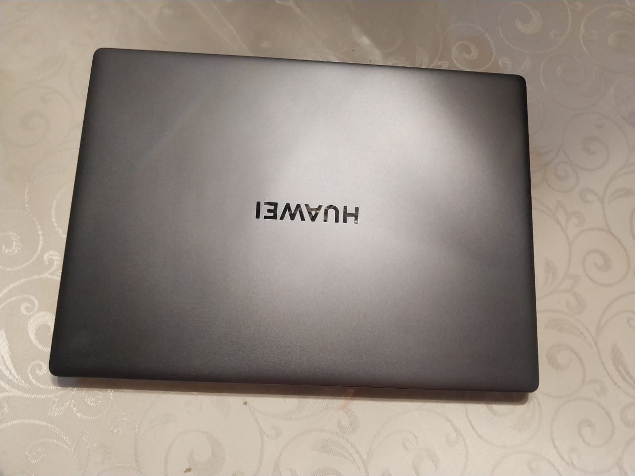 Ноутбук Huawei matebook d 14