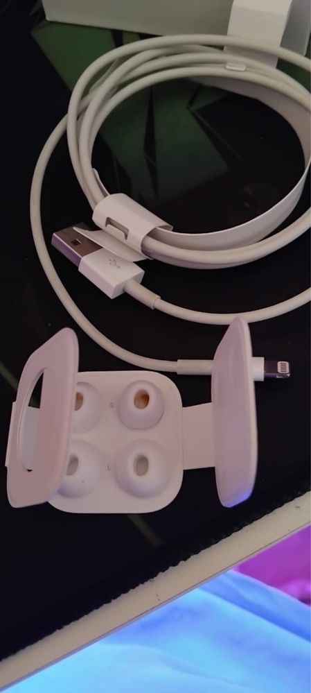 AirPods Pro первого поколения