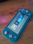 Продаю Nintendo Switch Lite + аккаунт с играми