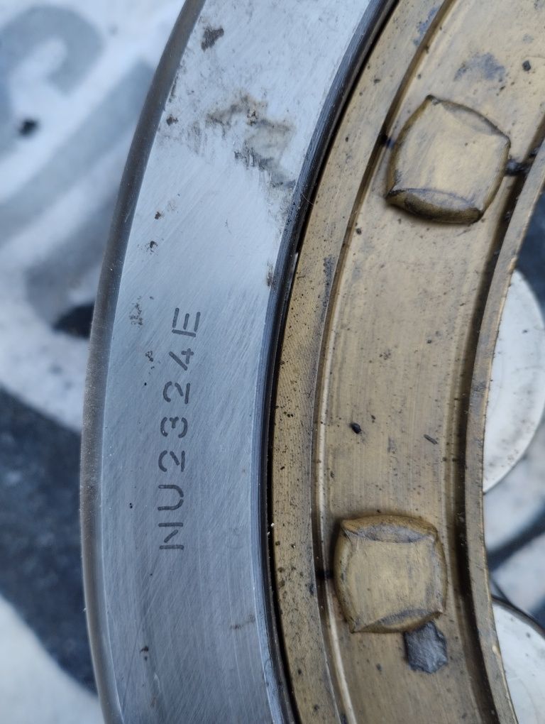Подшипник NU2324E