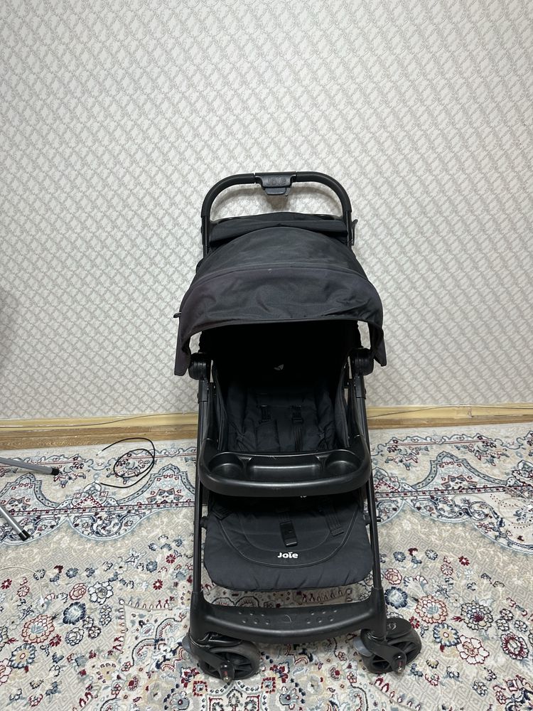 Продаю отличную детскую коляску