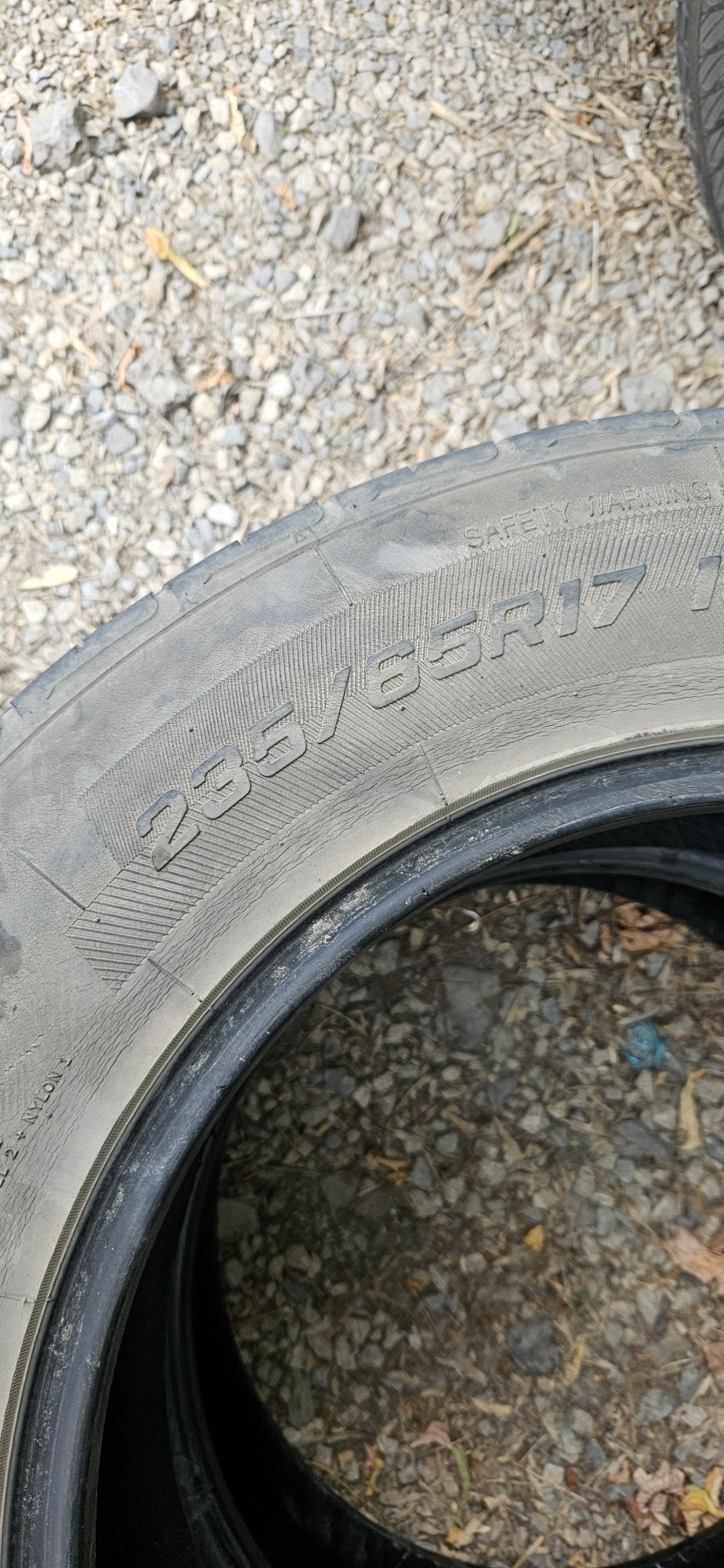 Шины автомобильные 235/65 r17