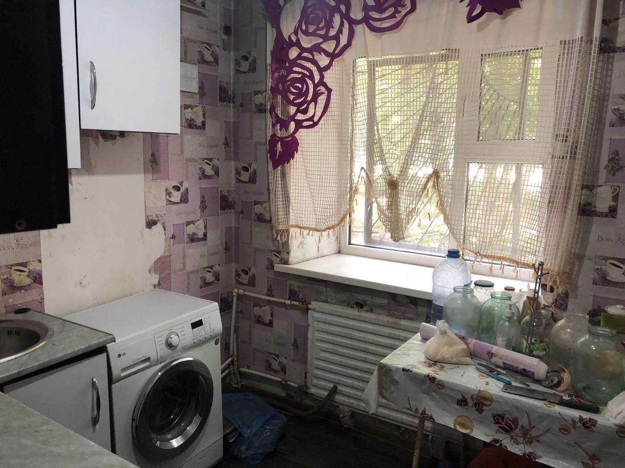 Продам 2х.ком Квартиру 12 микрорайон 6 дом
