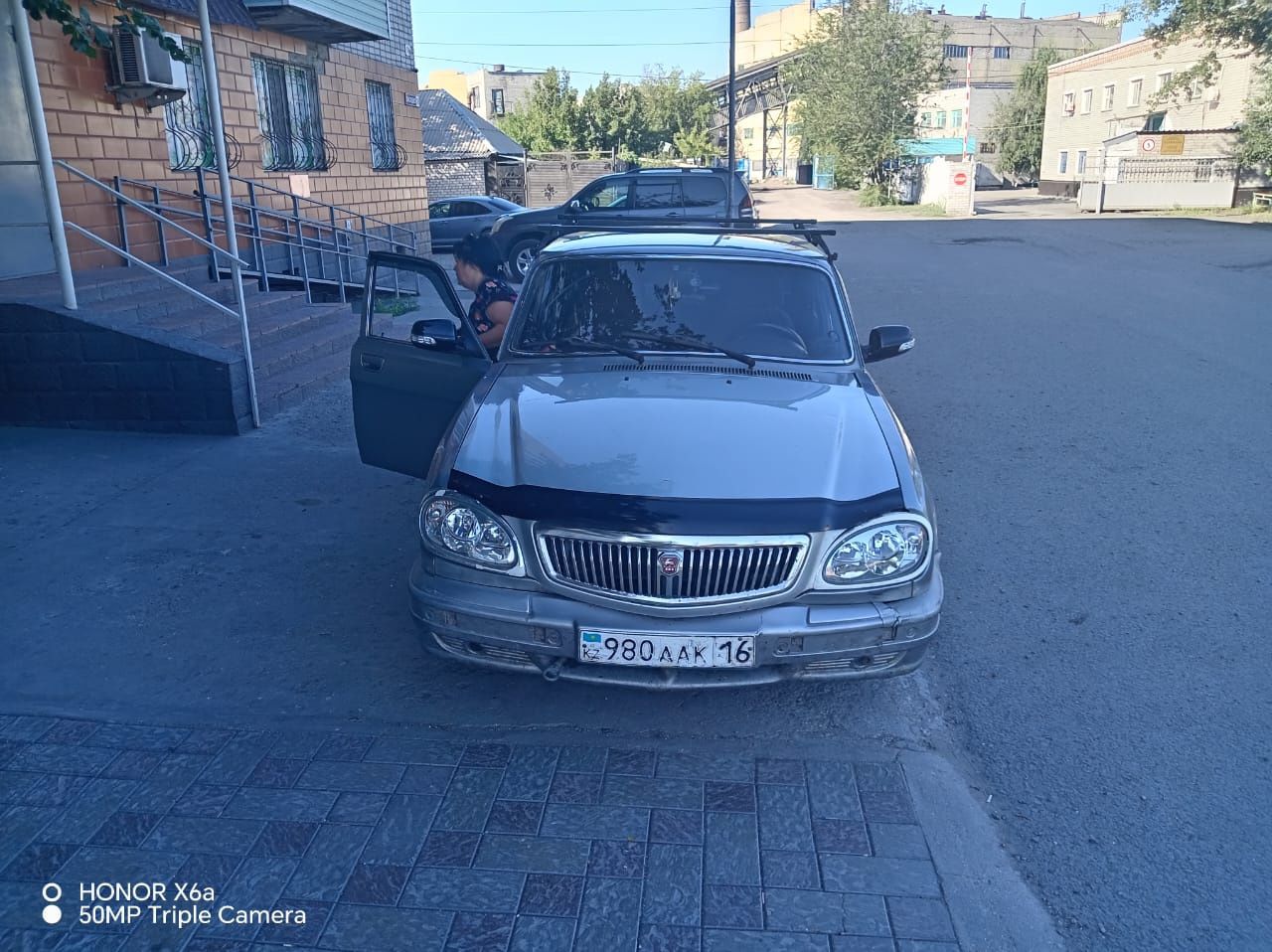 Продам ГАЗ 31105