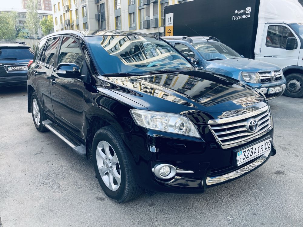 Автомобиль тоета