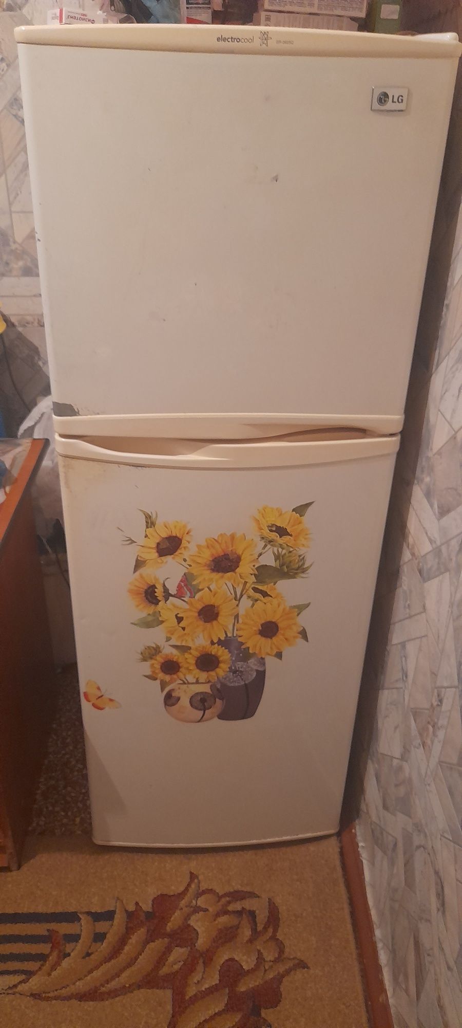 Продаеться холодильник LG