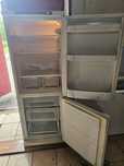 Продам холодильник Indesit