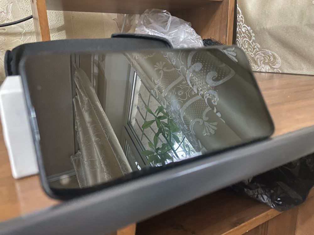 Продаю смартфон Google pixel 4a 128gb