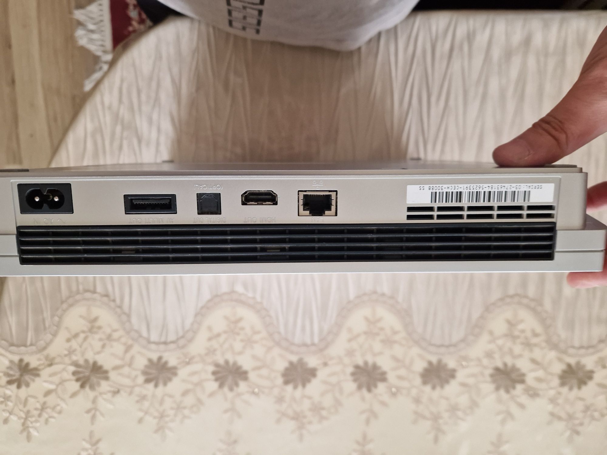 PS3 игровая приставка, один хозяин