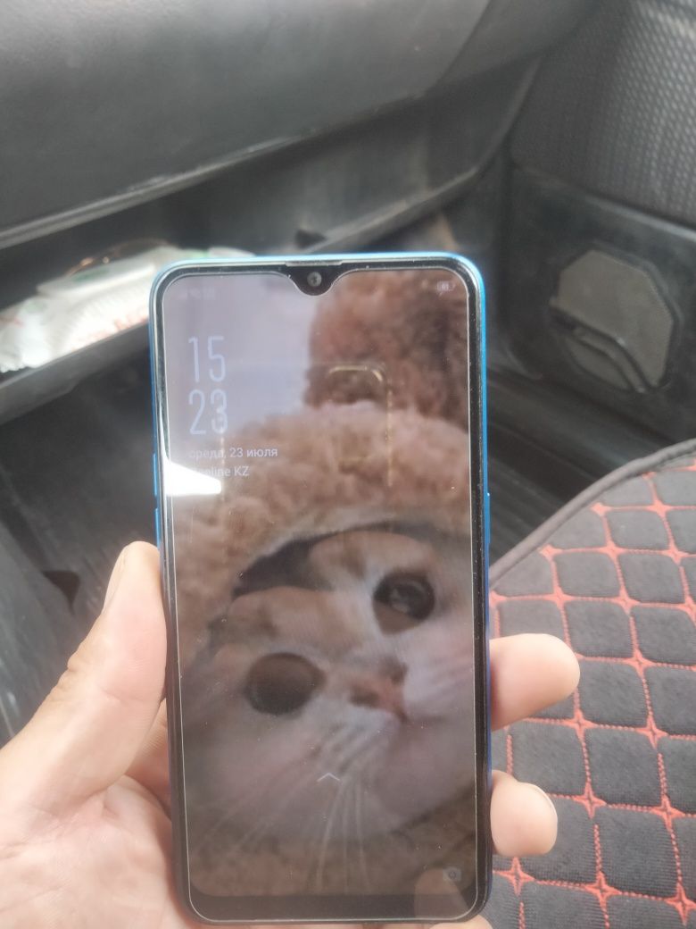 Продам смартфон орро А5s