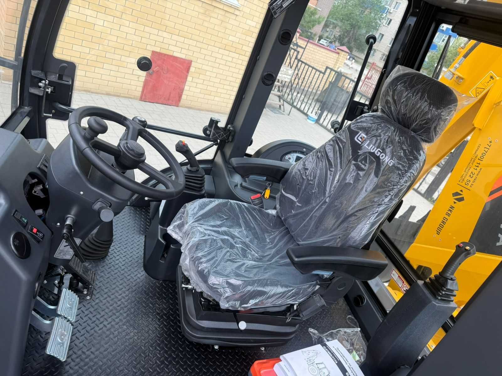 Экскаватор-погрузчик LIU GONG CLG777A 2025 г.