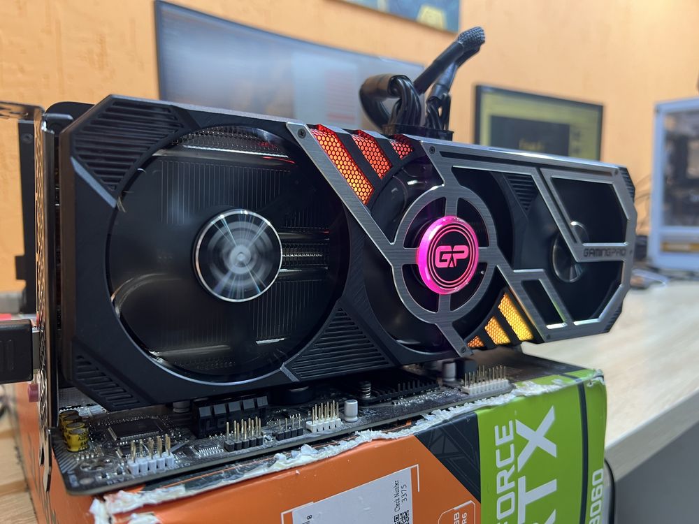 Видеокарта RTX 3070Ti 8Gb