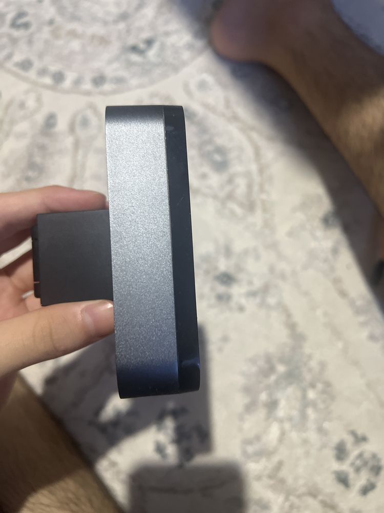 Продам ве камеру logitech brio